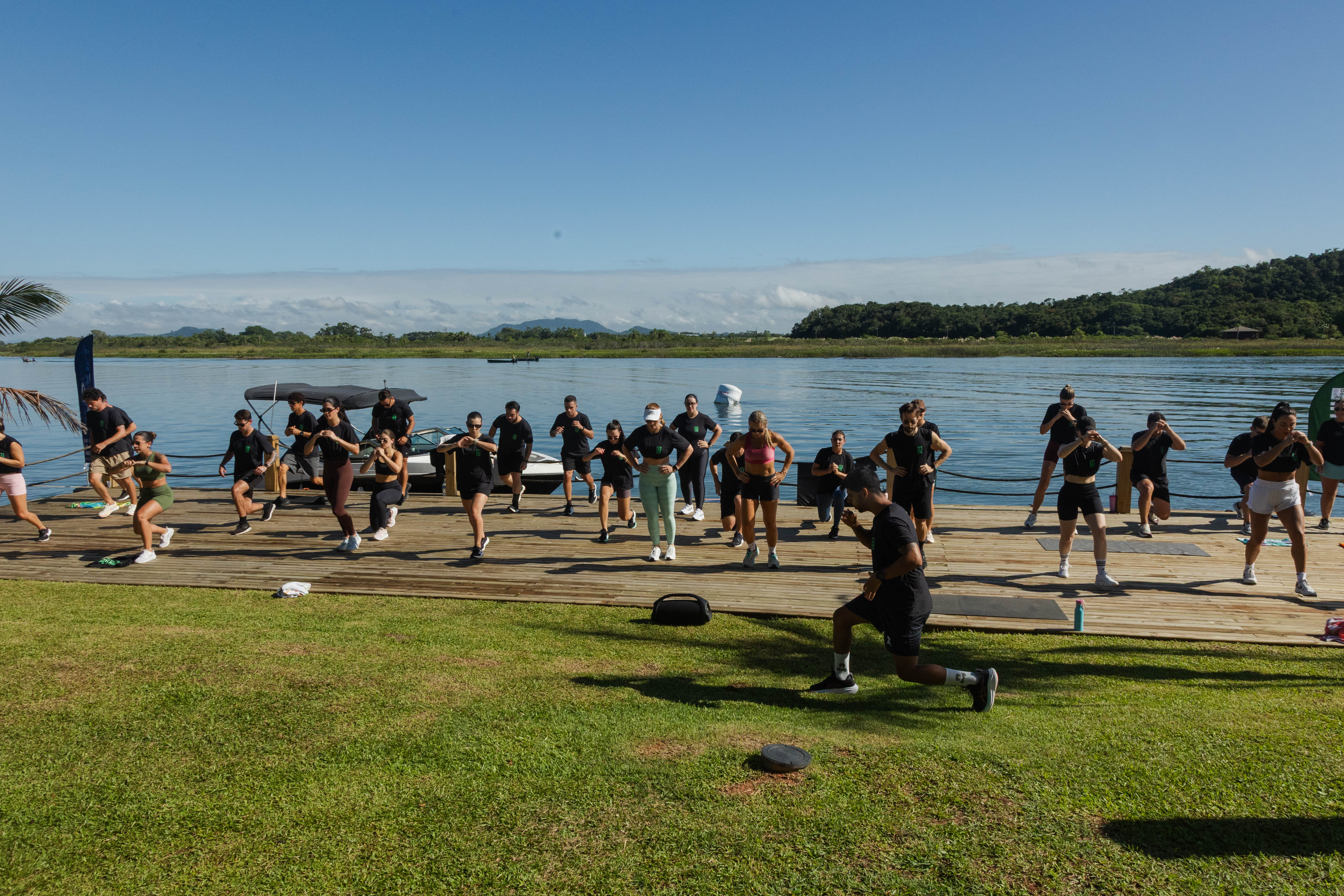 Logo Revela Experience